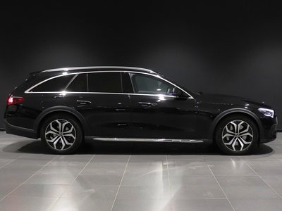 MERCEDES-BENZ E-CLASS - 9