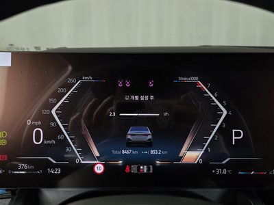 2025 BMW 5 SERIES 照片 10