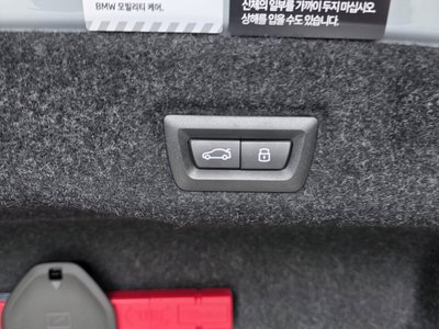 2025 BMW 5 SERIES 缩略图 27
