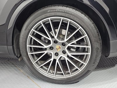 صورة 8 لـ 2020 Porsche CAYENNE