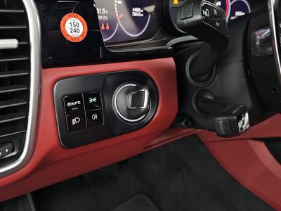 2020 Porsche CAYENNE 缩略图 27