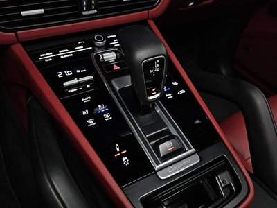 2020 Porsche CAYENNE 缩略图 12