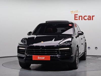 صورة 2 لـ 2020 Porsche CAYENNE