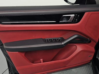 2020 Porsche CAYENNE 缩略图 14