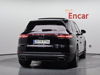 صورة 3 لـ 2020 Porsche CAYENNE
