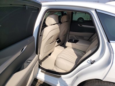 GENESIS G80 (RG3) - 8