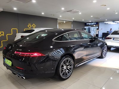 صورة 2 لـ 2025 Mercedes-BENZ GT AMG