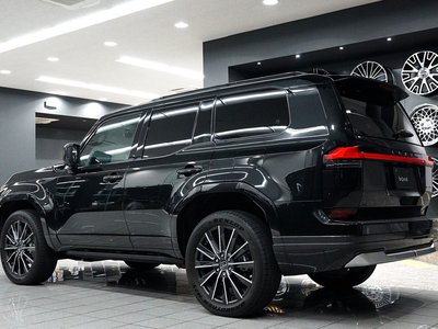 2025 Lexus GX photo 3