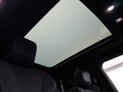 صورة مصغرة 34 لـ 2025 Lexus GX