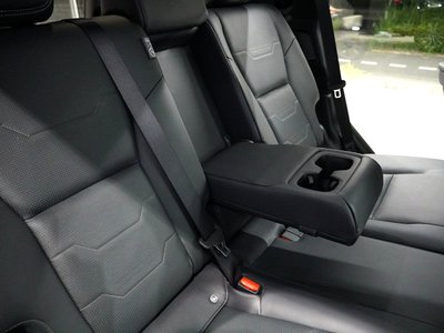 صورة مصغرة 30 لـ 2025 Lexus GX