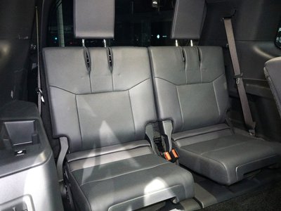 صورة مصغرة 32 لـ 2025 Lexus GX
