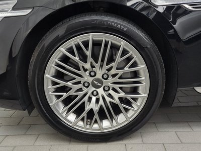 2021 Genesis G90 photo 6