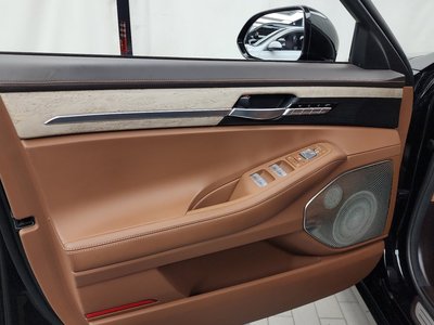 صورة مصغرة 14 لـ 2021 Genesis G90