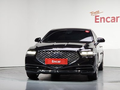 2021 Genesis G90 photo 2