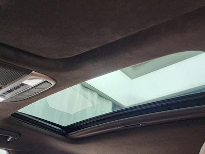 صورة مصغرة 24 لـ 2021 Genesis G90