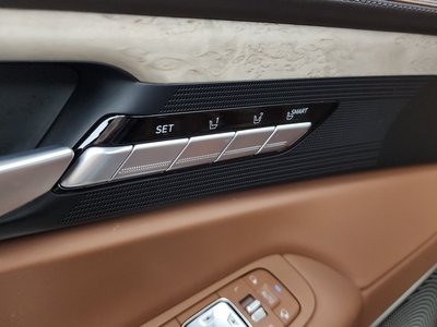 صورة مصغرة 35 لـ 2021 Genesis G90