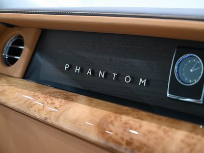 2022 ROLLS-ROYCE PHANTOM — миниатюра 20