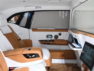 2022 ROLLS-ROYCE PHANTOM — миниатюра 17