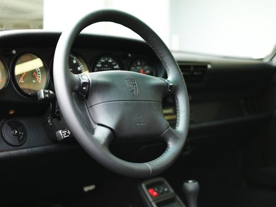 1997 Porsche 911 thumbnail 19