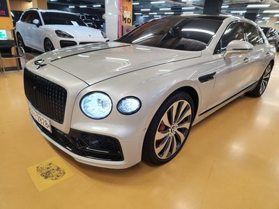 BENTLEY FLYING SPUR - 4
