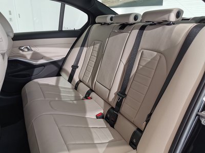 2025 BMW 3 SERIES 缩略图 64