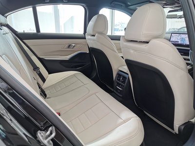 2025 BMW 3 SERIES 缩略图 54