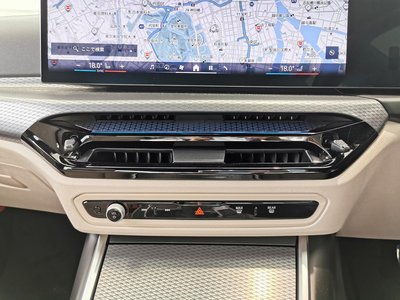 2025 BMW 3 SERIES 缩略图 41