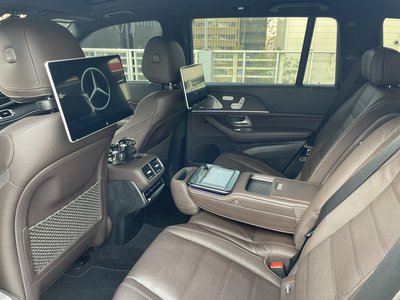 MERCEDES-BENZ GLS - 10