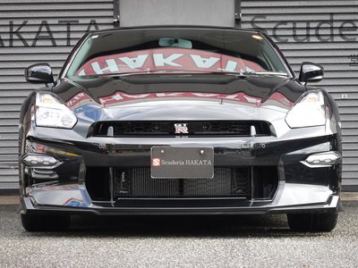 NISSAN GT-R - 2