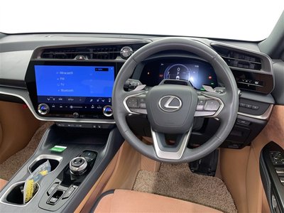 2023 Lexus RZ — фото 7
