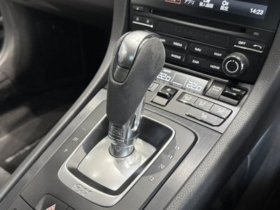 2017 Porsche 911 thumbnail 18