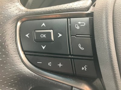 2021 Lexus LS — миниатюра 74