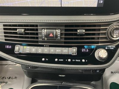 2021 Lexus LS — миниатюра 43