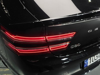 GENESIS G80 (RG3) - 10