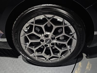 GENESIS G80 (RG3) - 8