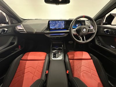 2025 BMW 1 SERIES 缩略图 39