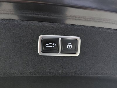 2023 Genesis G80 (RG3) thumbnail 17