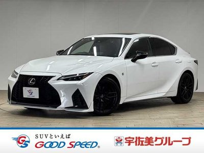 LEXUS IS - 1