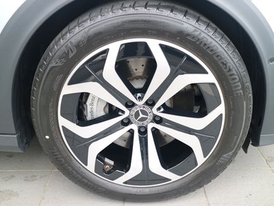 MERCEDES-BENZ E-CLASS - 6