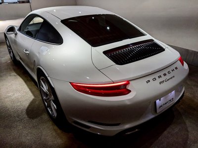 PORSCHE 911 - 8