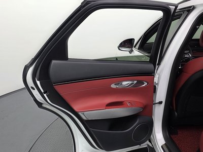 صورة مصغرة 15 لـ 2021 Genesis GV70