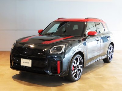 MINI COUNTRYMAN - 1