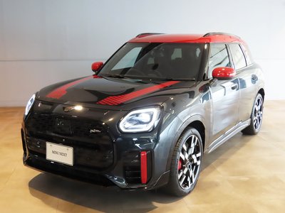MINI COUNTRYMAN - 10