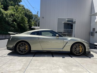NISSAN GT-R - 5