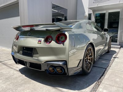 NISSAN GT-R - 2