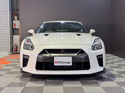 NISSAN GT-R - 4