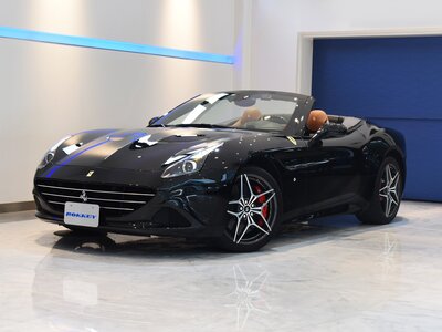 FERRARI CALIFORNIA T