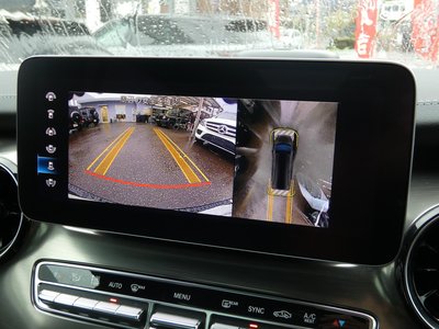 صورة 7 لـ 2023 Mercedes-BENZ V-CLASS