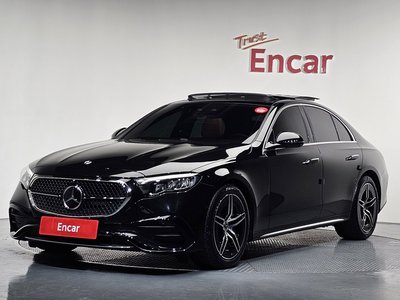 MERCEDES-BENZ E-CLASS - 1