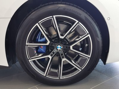 صورة 6 لـ 2024 BMW I4